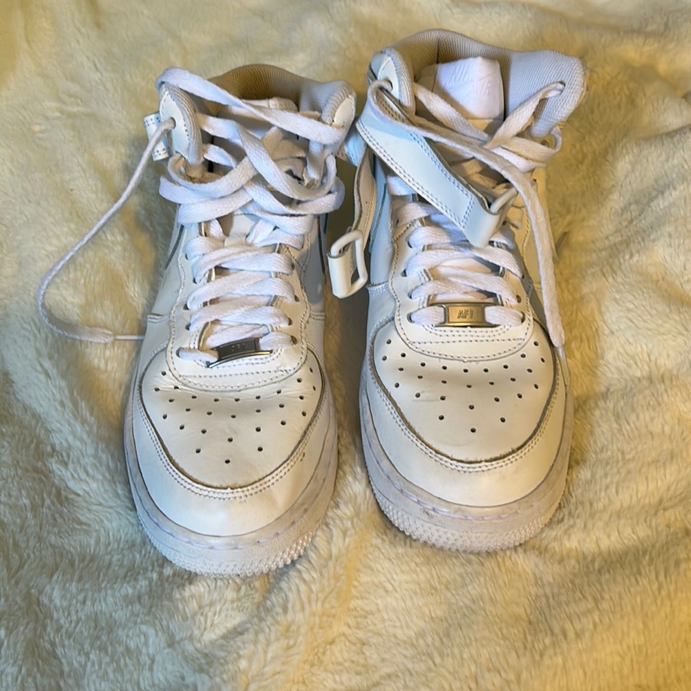Air Force 1 Mids